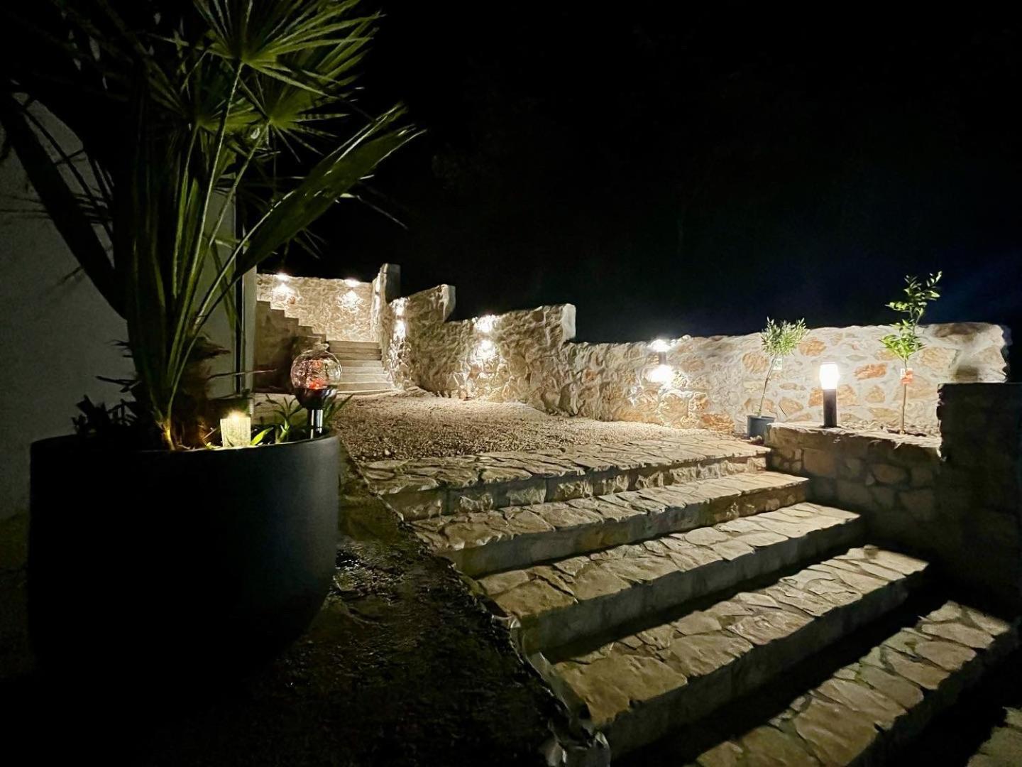 Luxury Villa Andrea Vrzika In Forest Near The Sea Zagvozd 外观 照片