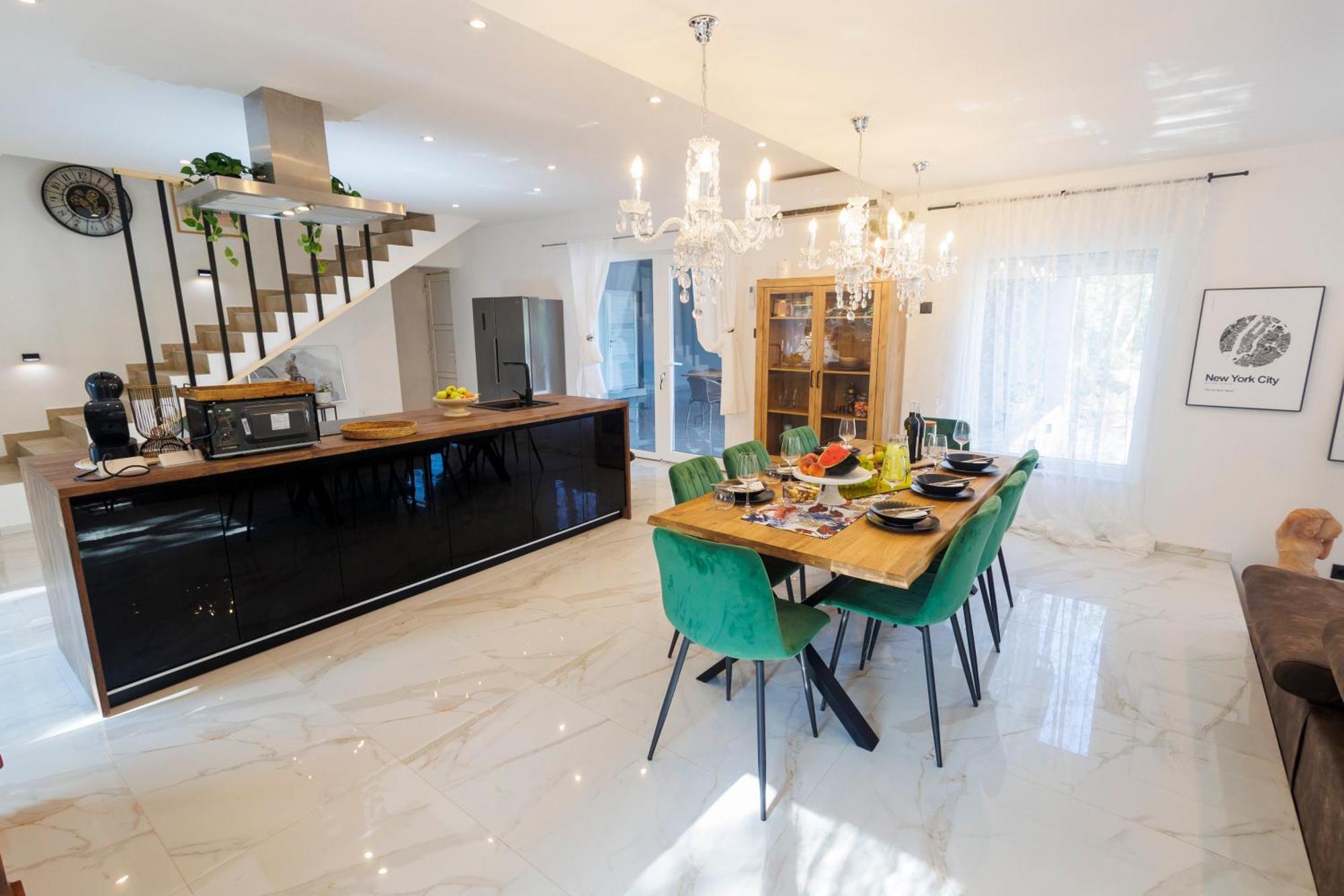 Luxury Villa Andrea Vrzika In Forest Near The Sea Zagvozd 外观 照片