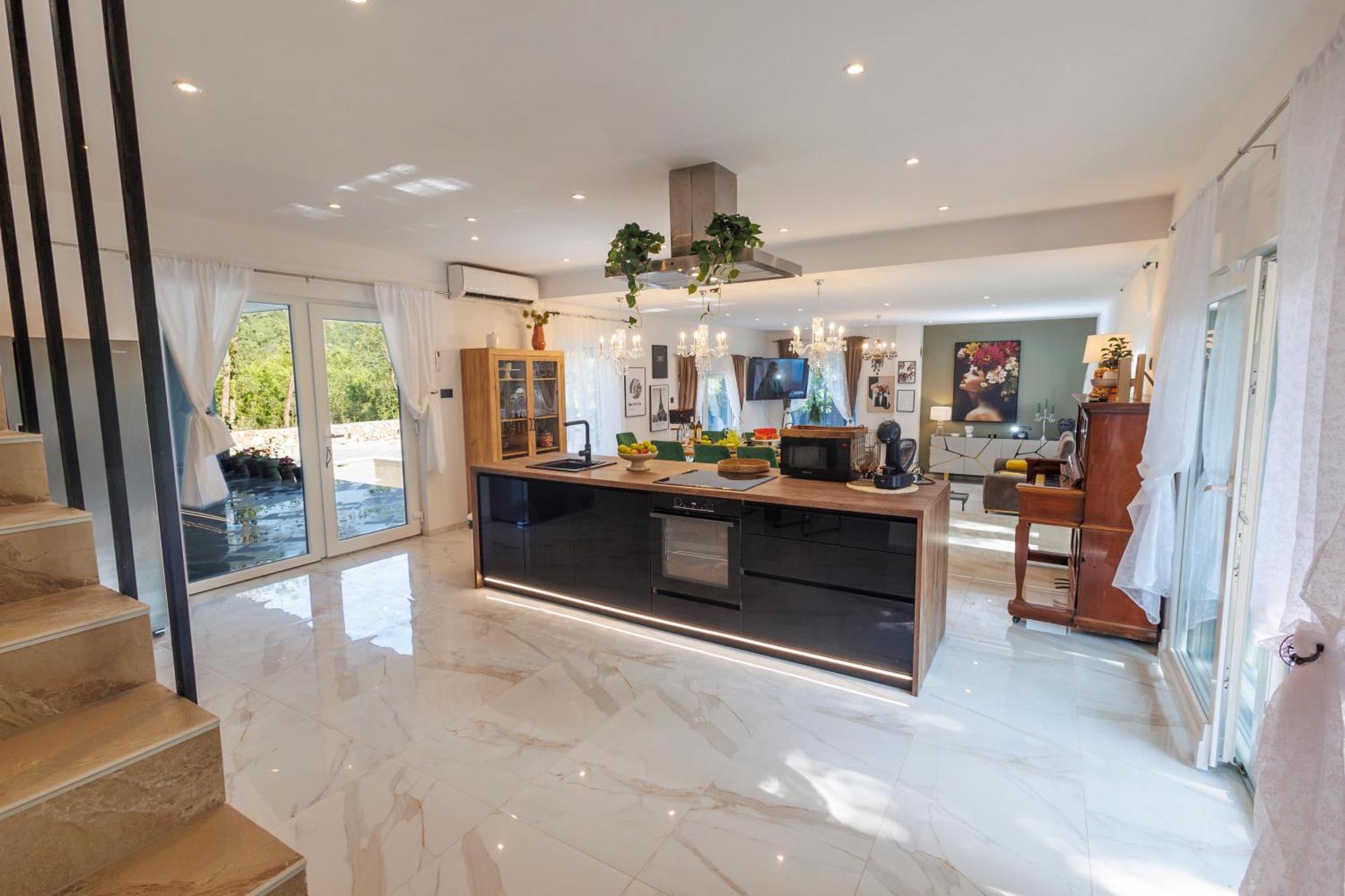 Luxury Villa Andrea Vrzika In Forest Near The Sea Zagvozd 外观 照片