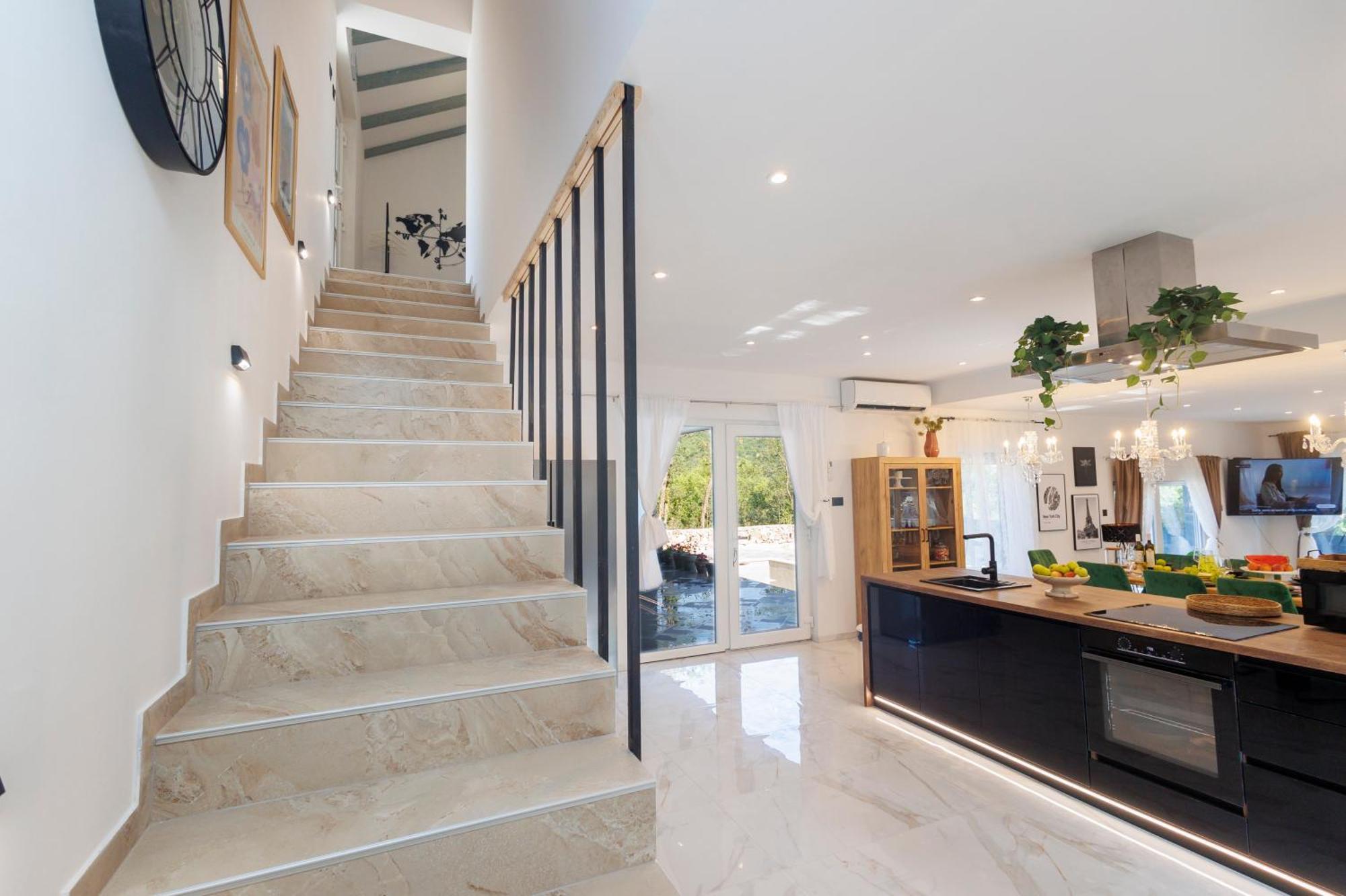 Luxury Villa Andrea Vrzika In Forest Near The Sea Zagvozd 外观 照片