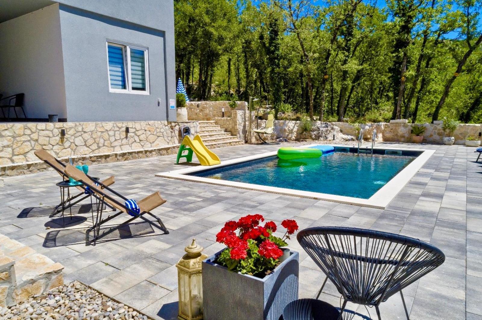 Luxury Villa Andrea Vrzika In Forest Near The Sea Zagvozd 外观 照片
